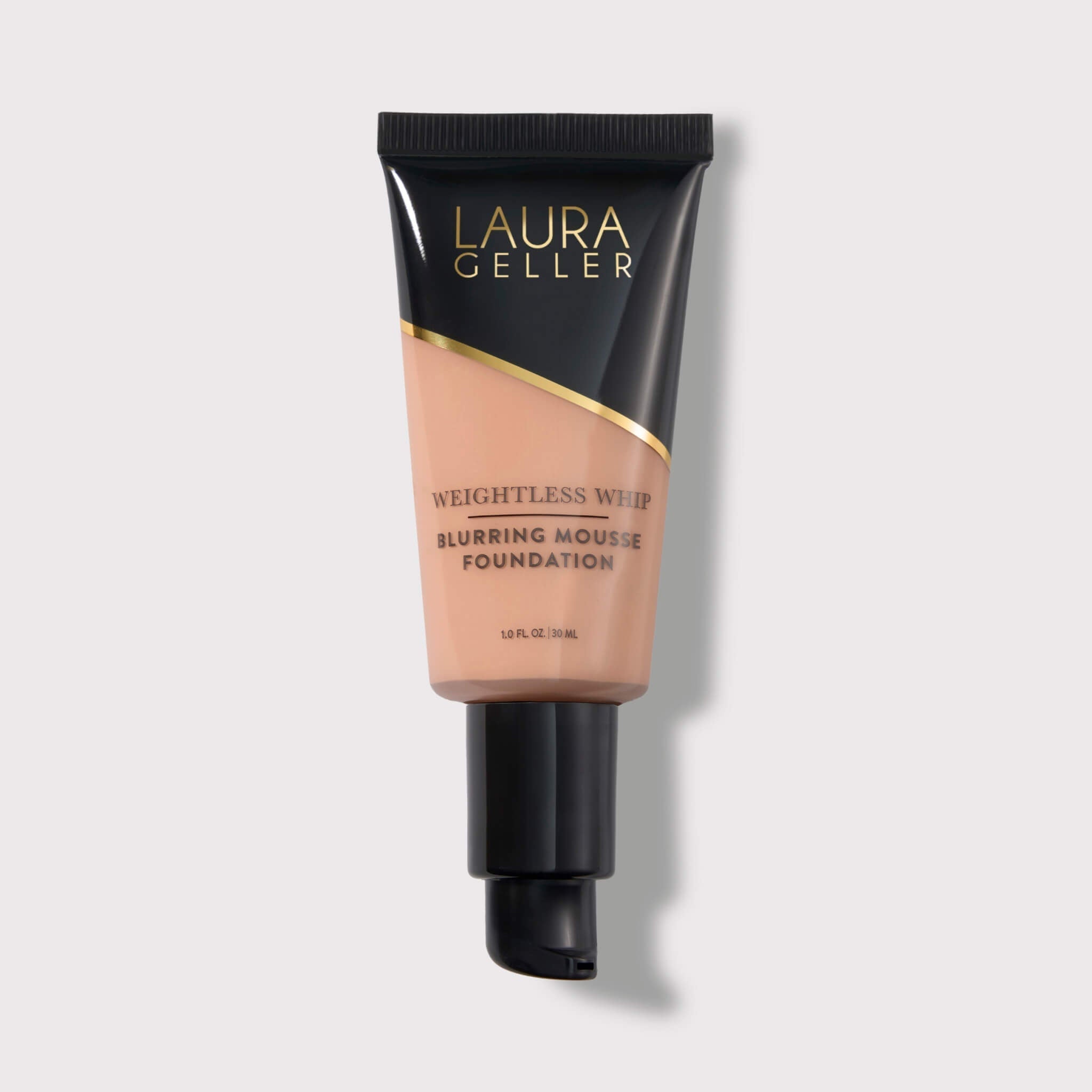 Weightless Whip Blurring Mousse Foundation