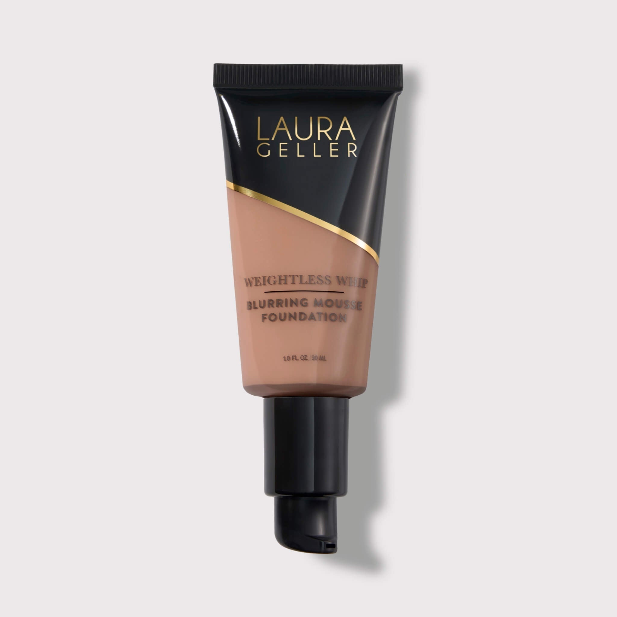 Weightless Whip Blurring Mousse Foundation